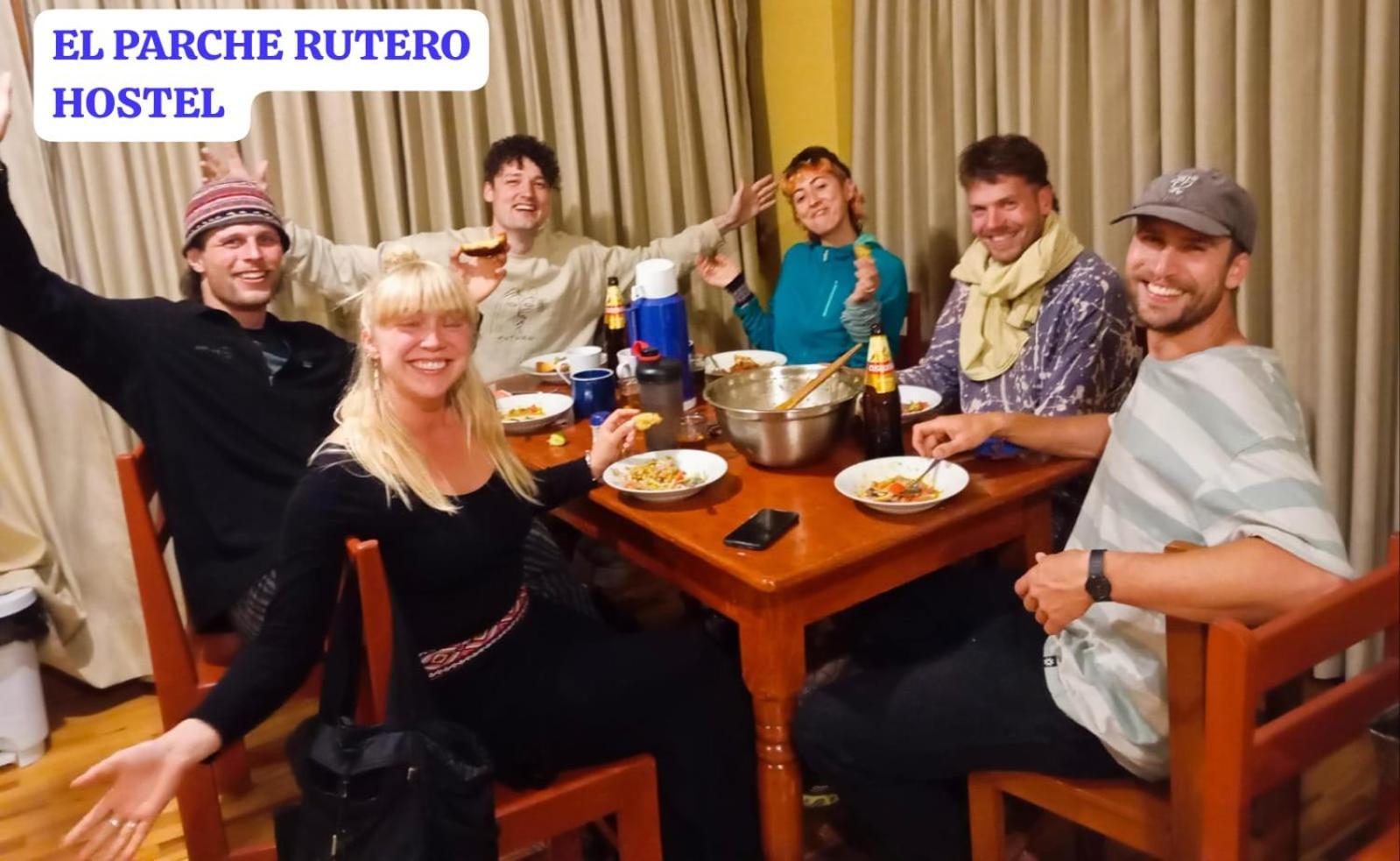 El Parche Rutero Hostel Pisac Eksteriør bilde